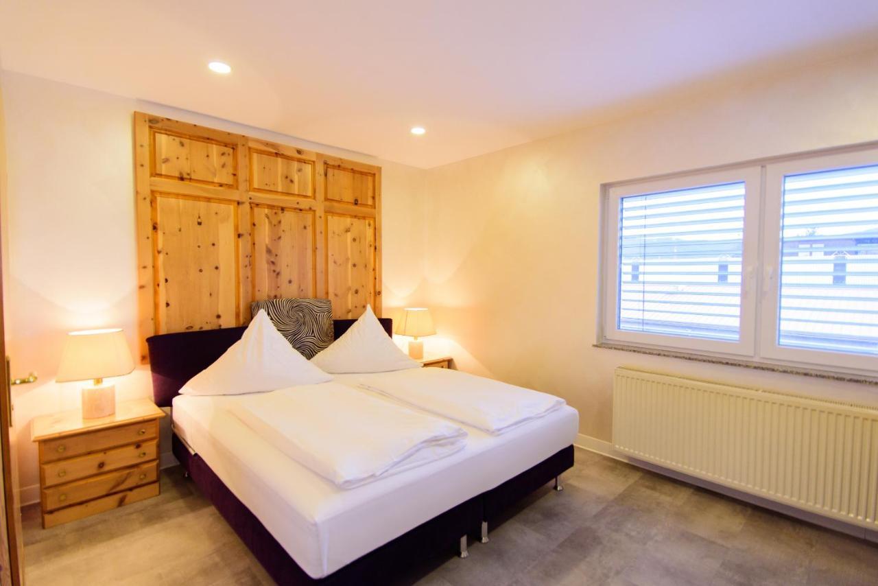 Hotel Bohn Μέτσινγκεν Εξωτερικό φωτογραφία
