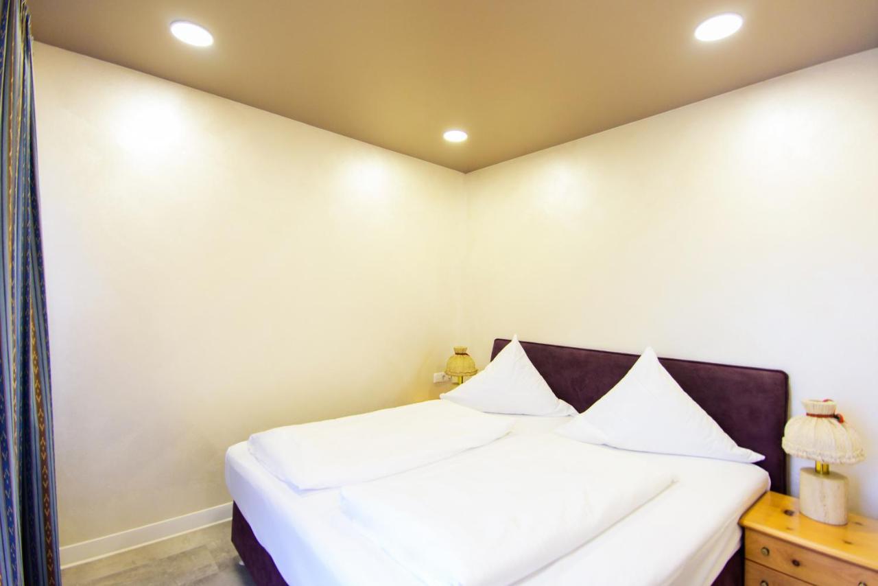 Hotel Bohn Μέτσινγκεν Εξωτερικό φωτογραφία