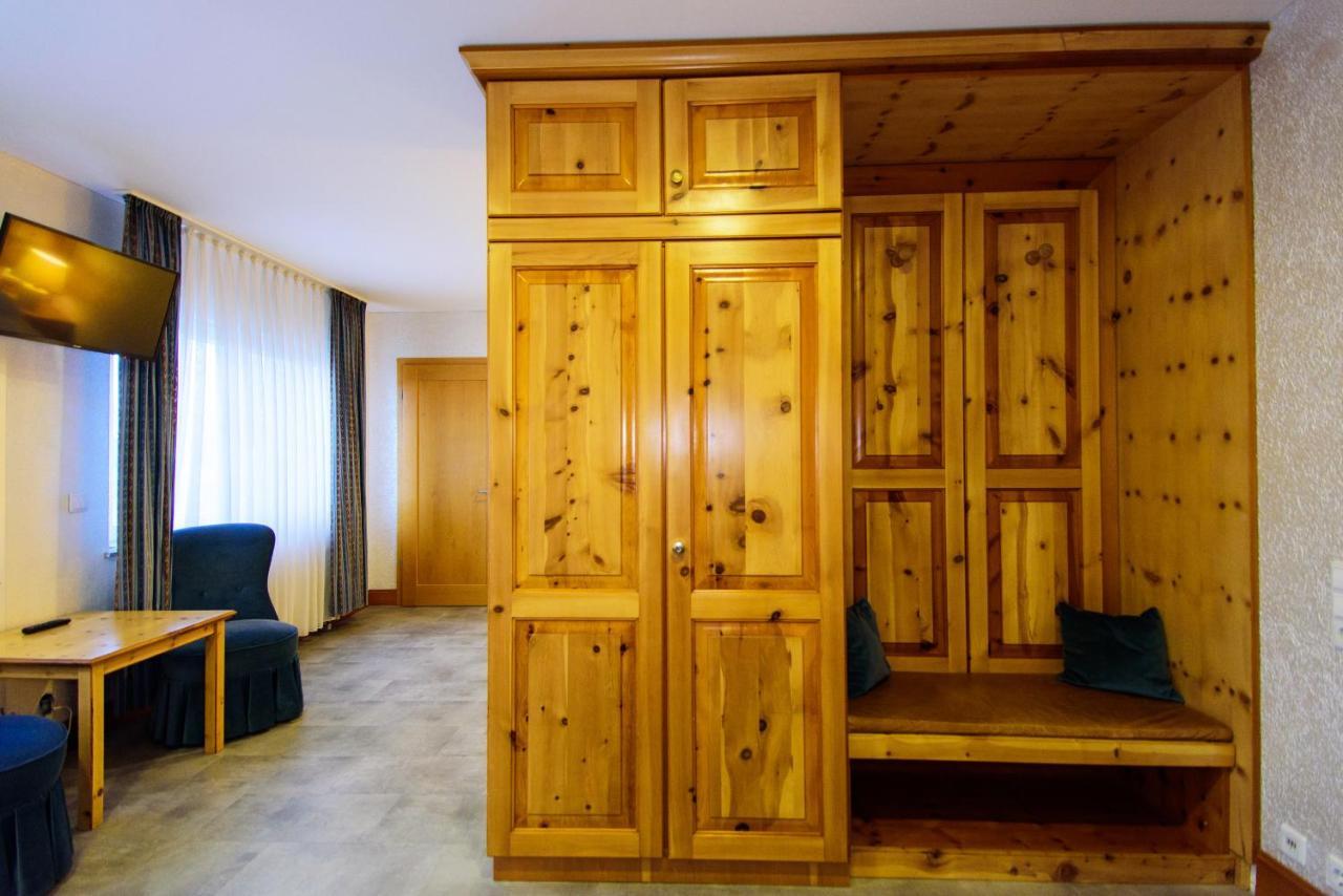 Hotel Bohn Μέτσινγκεν Εξωτερικό φωτογραφία