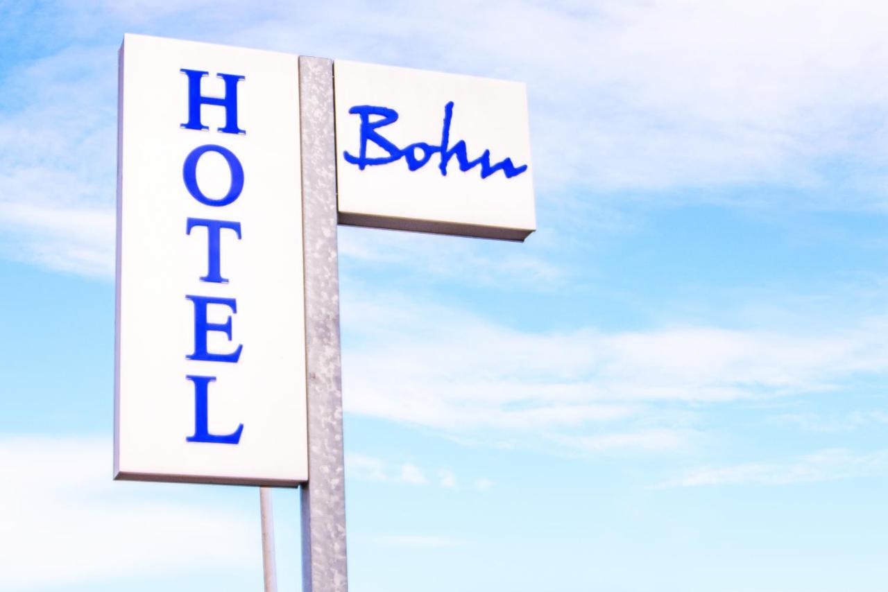 Hotel Bohn Μέτσινγκεν Εξωτερικό φωτογραφία